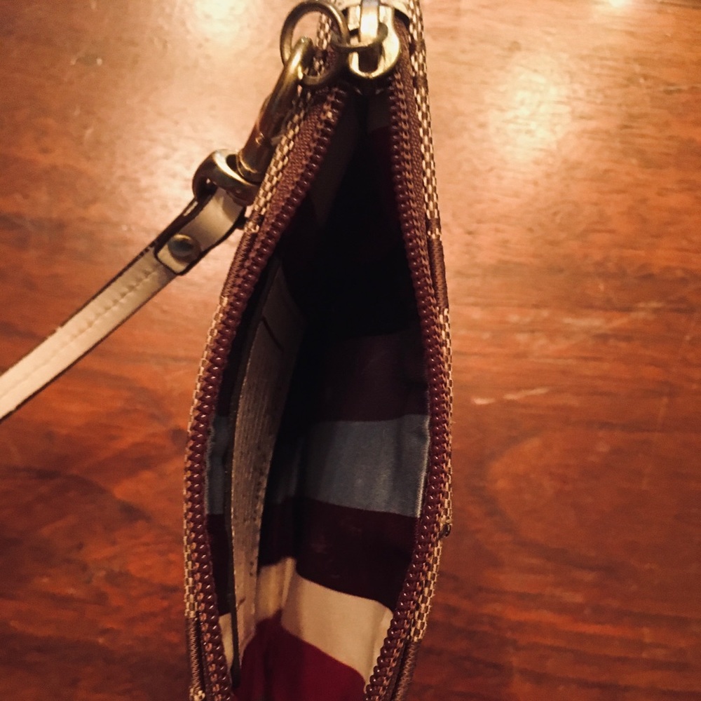 Authentic coach wallet! ๐ - Picture 5 of 6